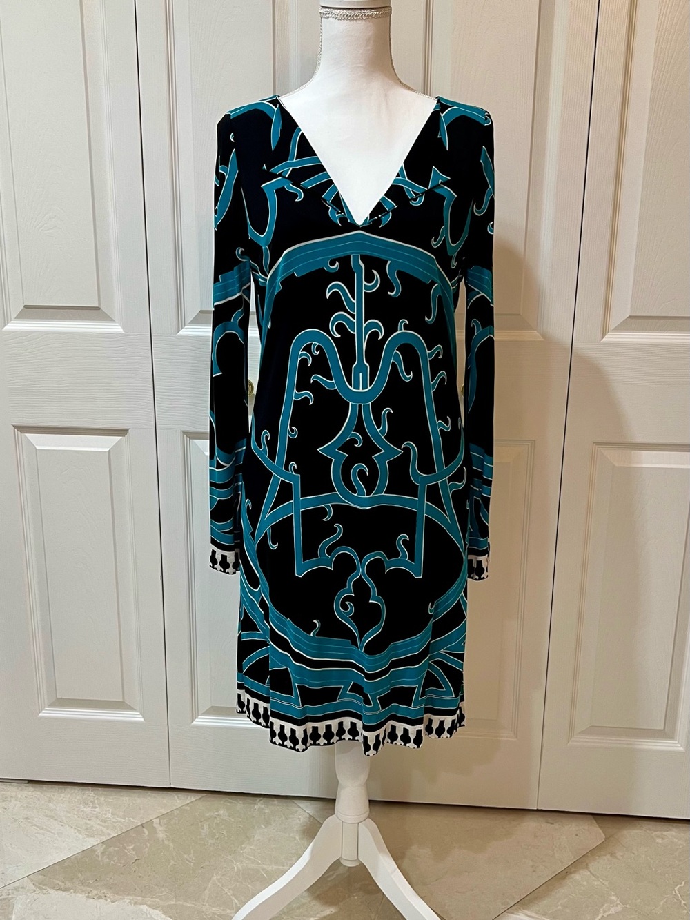 Nicole Miller Studio Black and Teal Long Sleeve V-Neck Dress